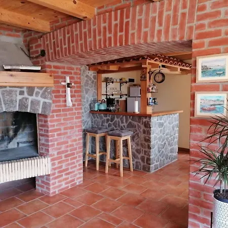 Fuer Zwei Erwachsene Und Zwei By Interhome Apartman Sibinj Krmpotski