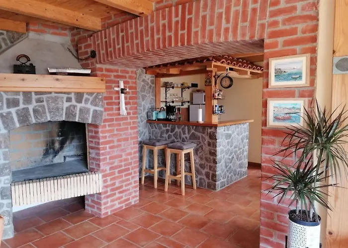 Fuer Zwei Erwachsene Und Zwei By Interhome Appartement Sibinj Krmpotski
