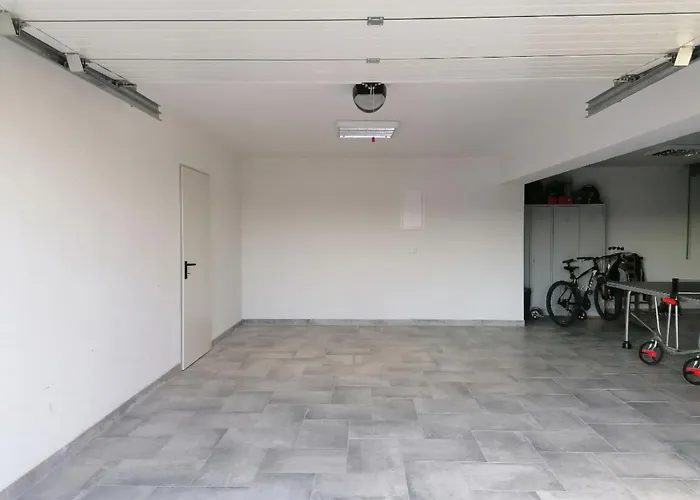 Appartement Fuer Zwei Erwachsene Und Zwei By Interhome Sibinj Krmpotski